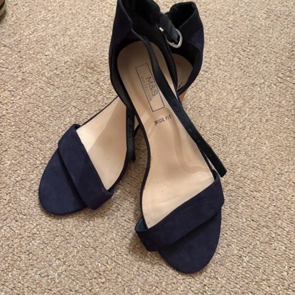 Women's Navy Sandals
